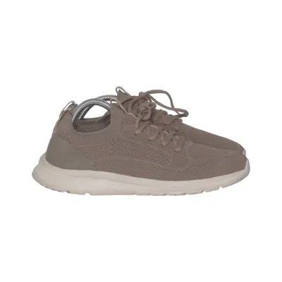 Trainers (Linear) from Linear