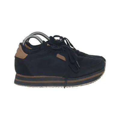 Baskets (Bleu) de Woden