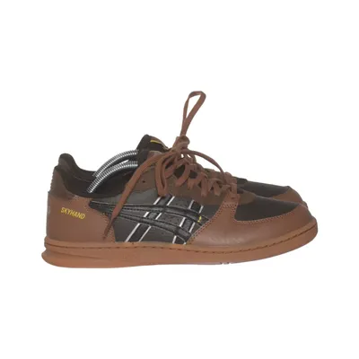 Sneaker (Braun, Schwarz, Mehrfarbig) von Asics