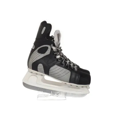 Ice skates (Black, White) from Atlanta