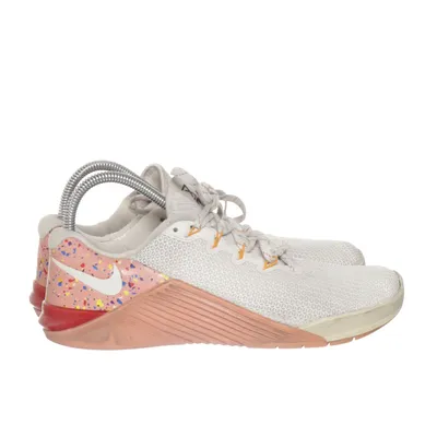 Träningsskor (Vit, Orange, Röd) från Nike