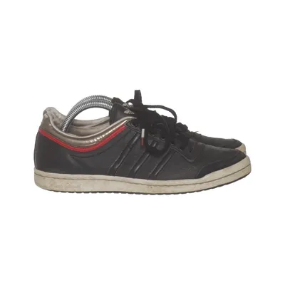 Baskets (Noir, Rouge, Argent) de Adidas Originals