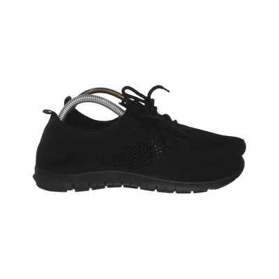 Trainers (Black) from News