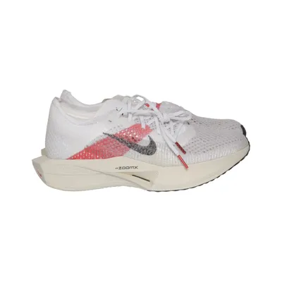 Running shoes (Vaporfly 3) from Nike