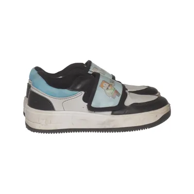 Sneakers (Grå, Blå, Svart) från Minecraft
