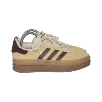 Sneakers (Gazelle Bold) from Adidas
