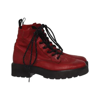 Laced boots (Red) from Paul Green