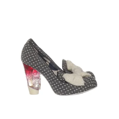 Klackskor (Grå, Vit) från Irregular Choice