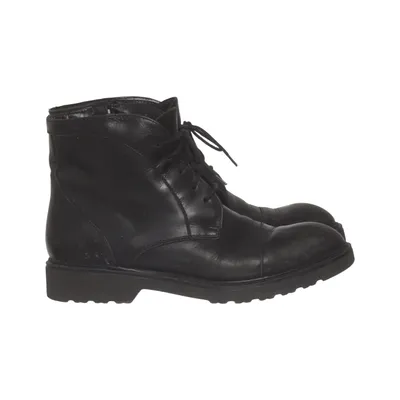 Laced boots (Black) from Parisienne