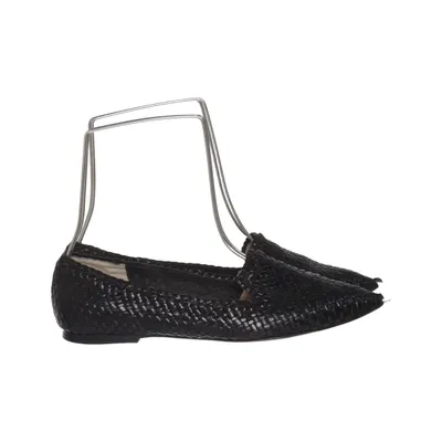 Loafers (Black) from Footlight