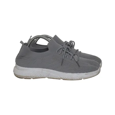 Baskets (Gris) de Seven Lemon
