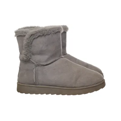 Ankle boots (Gray) from New Yorker