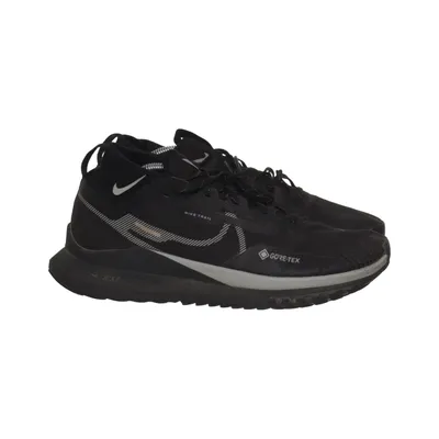 Running shoes (Pegasus Trail 4 Gore-Tex) from Nike Trail