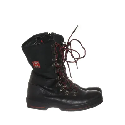 Laced boots (Black, Red) from Canada Snow