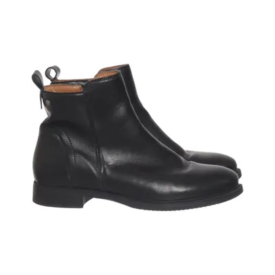 Boots (Svart) från Pace Skinn