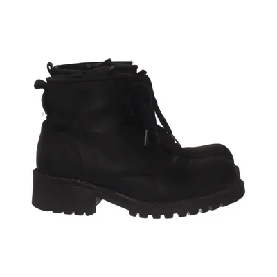 Laced boots (Victory) from Urban Project