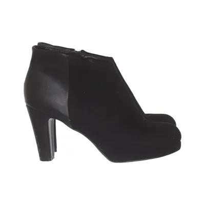 Stövletter (Svart) från Le. Scarpe