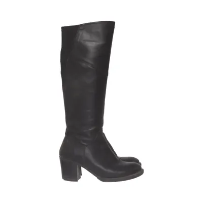 Boots (Black) from Softwalk