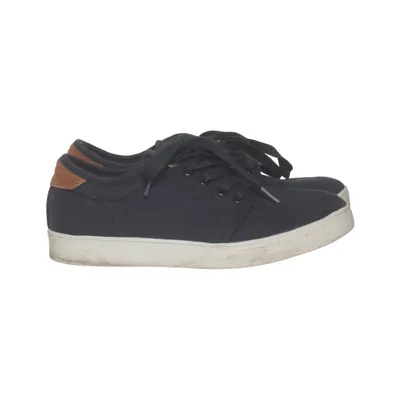 Canvas schoenen (Off Deck Sneaker) van WeSC
