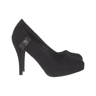 Pumps (Black) from Cink- Me