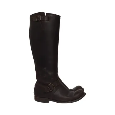 Boots (Brown) from Dainite