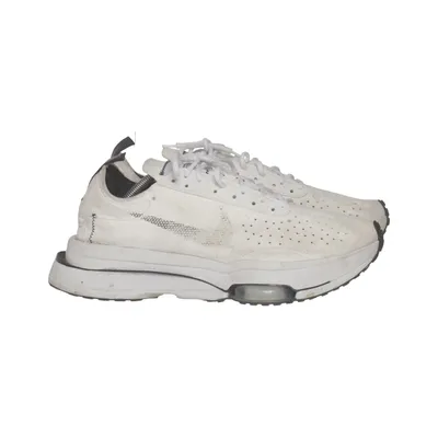 Trainers (White, Black) from Nike
