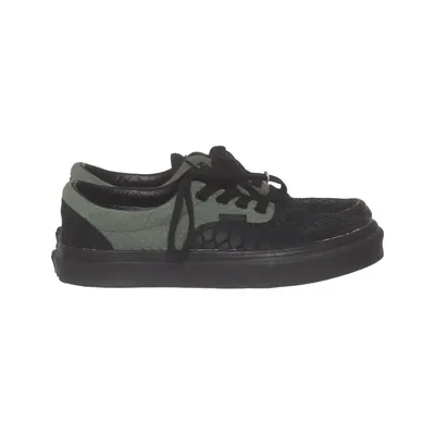 Sneakers (Harry Potter) from Vans x Harry Potter