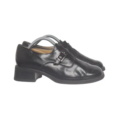 Chaussures à boucles (Noir) de Pertti Palmroth