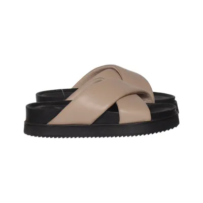 Slip-ins (Beige, Black) from Selected Femme