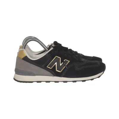 Sneakers (VR996FBK) from New Balance