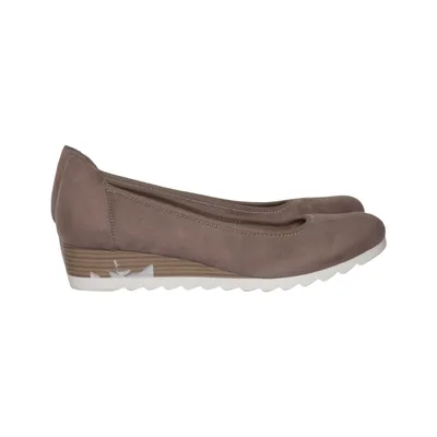 Wedges (Beige) from Graceland