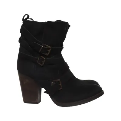 Stövletter (Yale) från Steve Madden Skinn