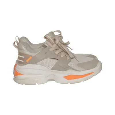 Trainers (Beige, White) from Original Marines