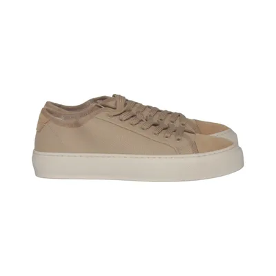Baskets (Beige) de Garment Project Cuir