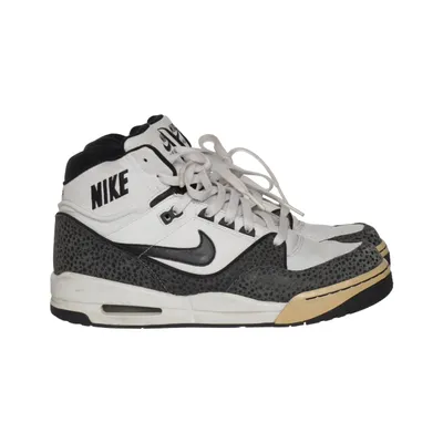 Sneakers (Air Assault) från Nike
