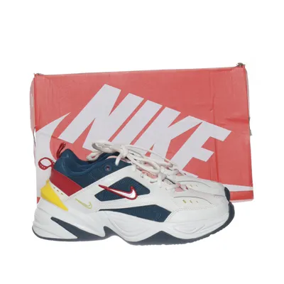 Sneakers (M2K Tekno) från Nike