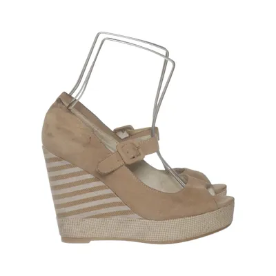 Kilklackar (Beige) från Jennifer