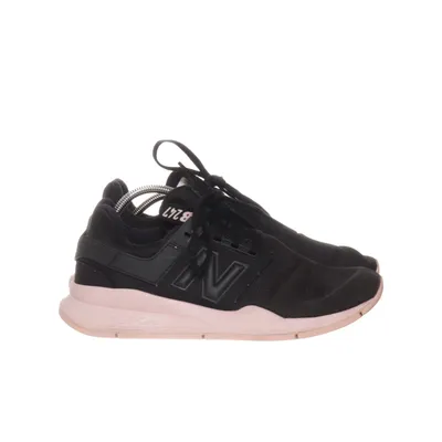 Sneakers (247) from New Balance