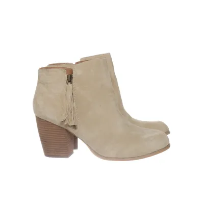 Heeled boots (Beige) from Pier One Suede