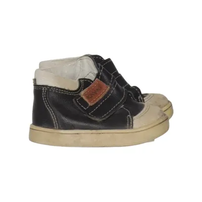Chaussons pour bébé (Noir, Beige) de Kavat