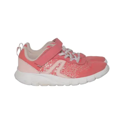 Trainers (Pink, White) from Newfeel