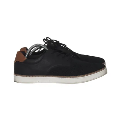 Sneakers (Iguassu) from Iguassu