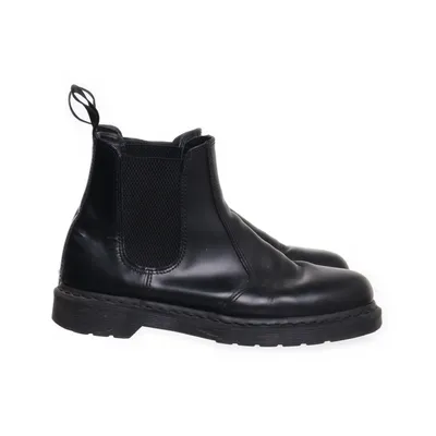 Chelsea boots (Black) from Dr. Martens Faux leather