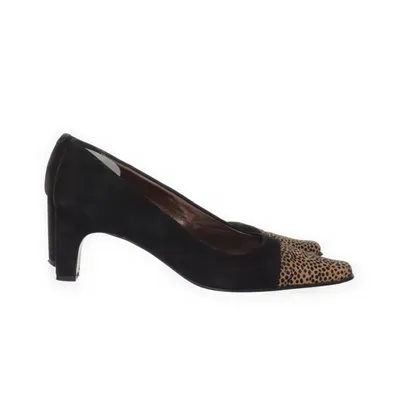 Pumps (Black, Brown) from Lodi
