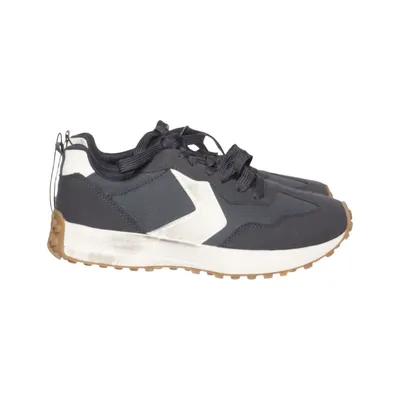 Sneakers (Grå, Vit, Brun) från F&F
