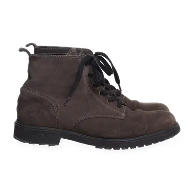 Laced boots (Brown) from Black Leather