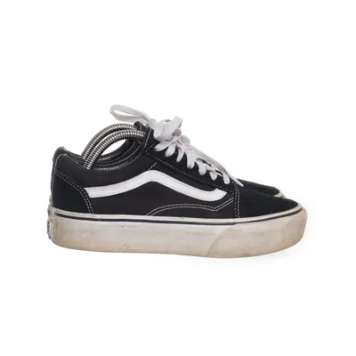 Tygskor (Svart, Vit) från Vans