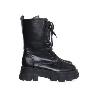 Laced boots (Black) from Public Desire Faux leather