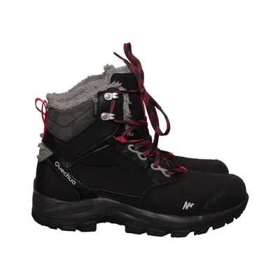Hiking boots (Black, Red) from Quechua