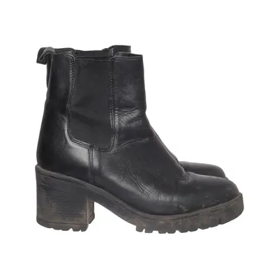 Bottes à talons (Noir) de An Other A
